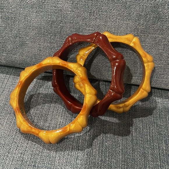 A.P.C.resin bracelets set of 3 - Picture 6 of 9